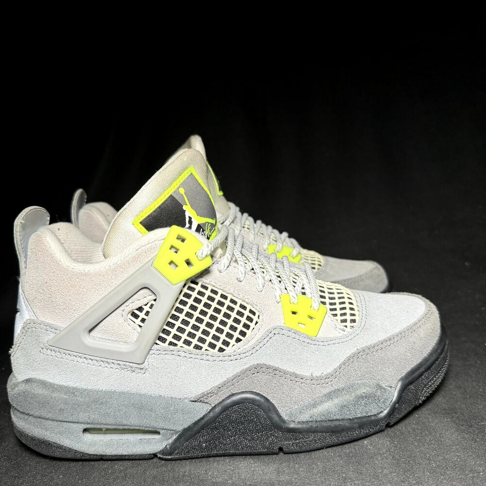 Size 4 - Nike Air Jordan 4 Retro SE GS Neon 95 2020 Shoes